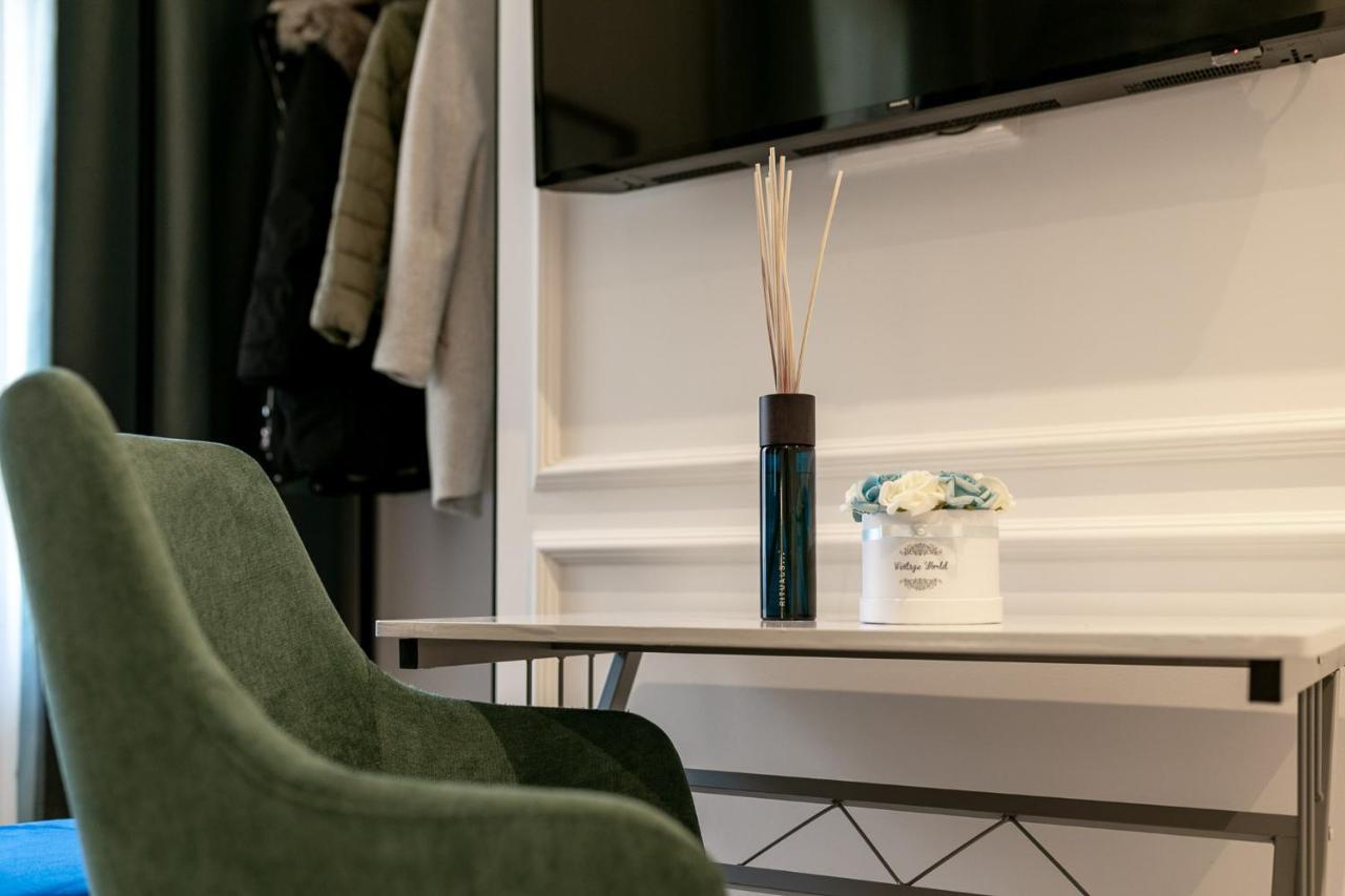 Catalog Boutique Rooms Debrecen Eksteriør billede