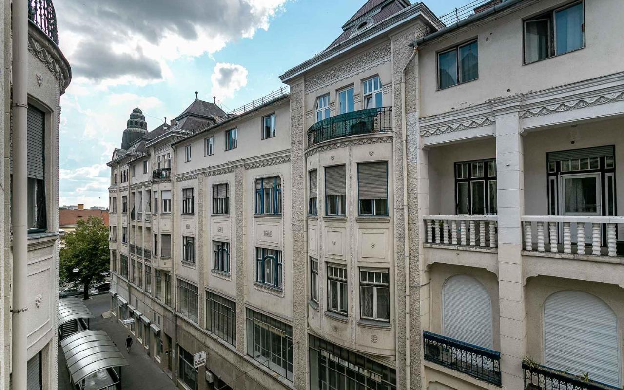 Catalog Boutique Rooms Debrecen Eksteriør billede