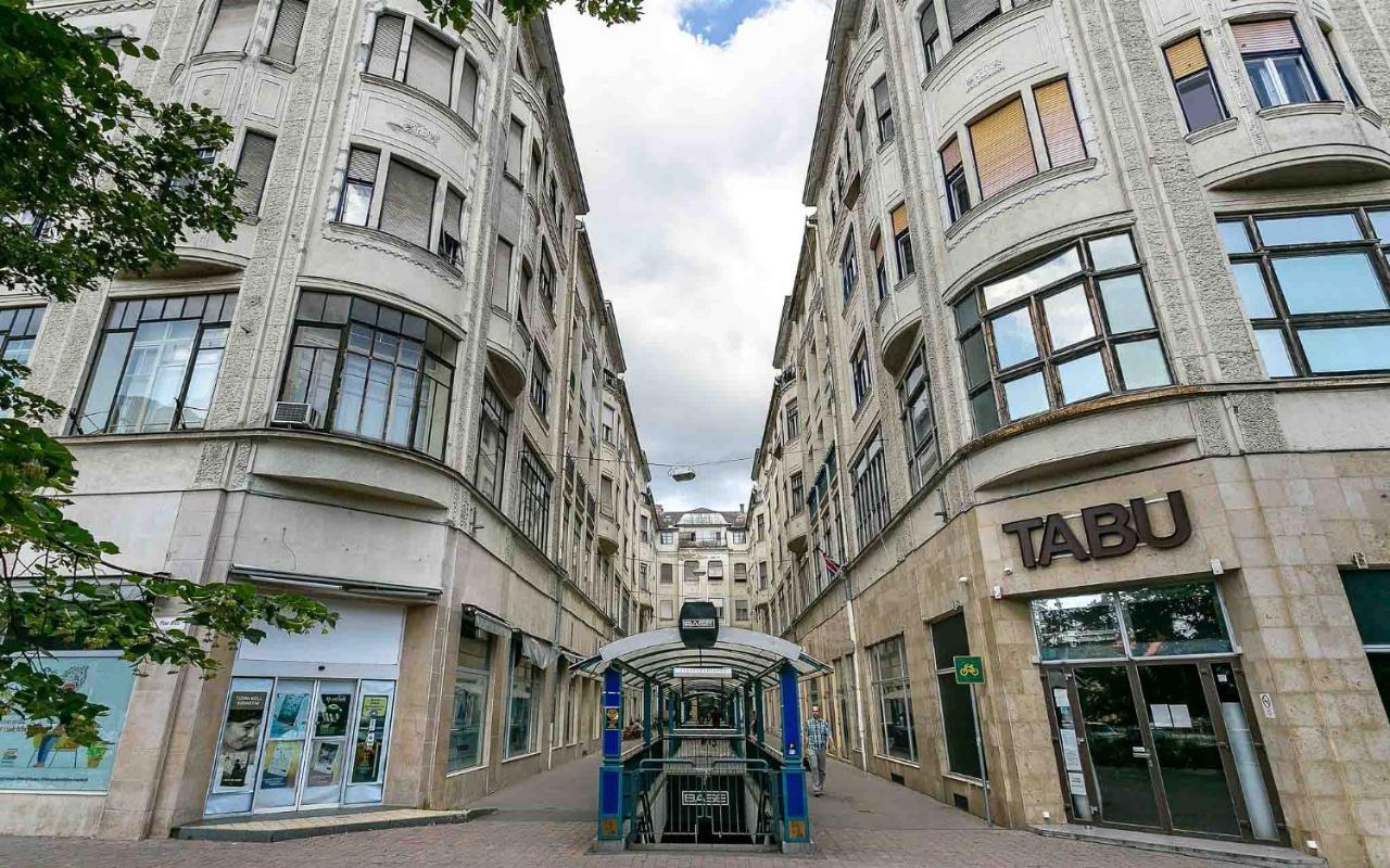 Catalog Boutique Rooms Debrecen Eksteriør billede